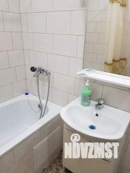 1-к квартира, посуточно, 40м2, 8/25 этаж