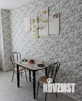 1-к квартира, посуточно, 44м2, 17/18 этаж