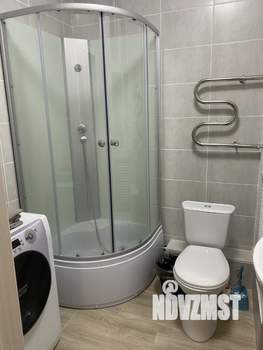 Студия квартира, посуточно, 35м2, 6/24 этаж