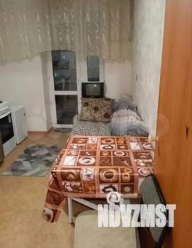 1-к квартира, посуточно, 33м2, 10/10 этаж