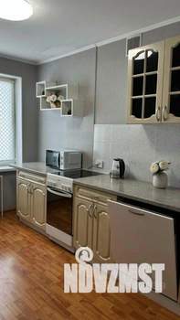 1-к квартира, посуточно, 64м2, 1/1 этаж