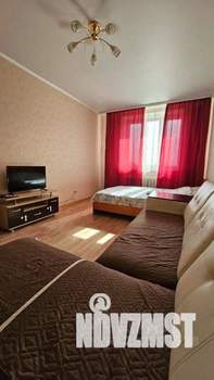 1-к квартира, посуточно, 37м2, 1/1 этаж