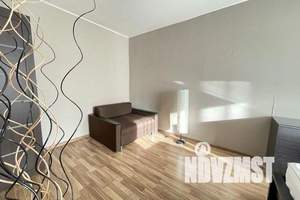 1-к квартира, посуточно, 40м2, 4/9 этаж