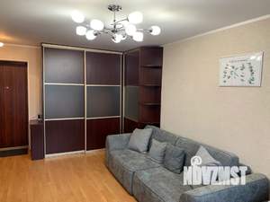 1-к квартира, посуточно, 40м2, 4/10 этаж