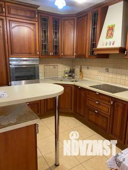 3-к квартира, посуточно, 60м2, 7/16 этаж