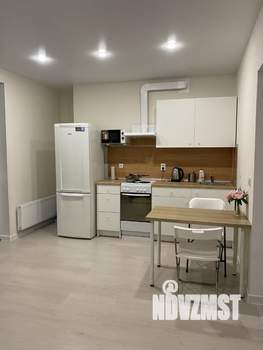 Студия квартира, посуточно, 35м2, 6/24 этаж