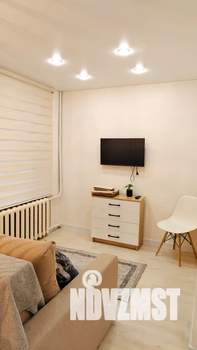 Студия квартира, посуточно, 25м2, 1/12 этаж