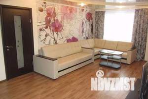 2-к квартира, посуточно, 63м2, 8/18 этаж