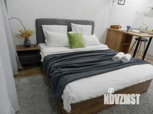 Студия квартира, посуточно, 31м2, 14/25 этаж