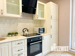 1-к квартира, посуточно, 38м2, 5/25 этаж