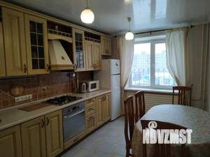 1-к квартира, посуточно, 42м2, 3/9 этаж