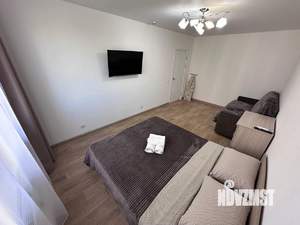 1-к квартира, посуточно, 35м2, 1/1 этаж