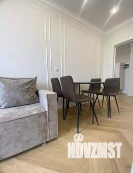 1-к квартира, посуточно, 43м2, 1/1 этаж