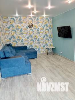 1-к квартира, посуточно, 49м2, 1/1 этаж