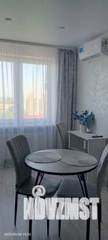 Студия квартира, посуточно, 30м2, 11/25 этаж