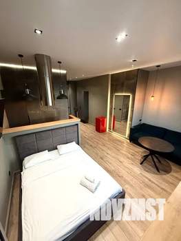 Студия квартира, посуточно, 31м2, 13/23 этаж