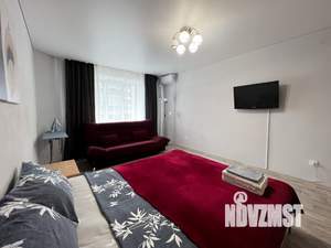 1-к квартира, посуточно, 45м2, 1/1 этаж