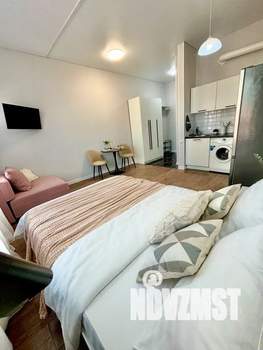 Студия квартира, посуточно, 30м2, 15/33 этаж