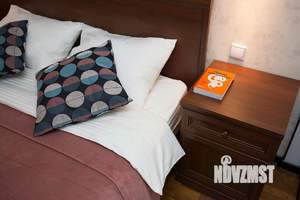 1-к квартира, посуточно, 52м2, 1/1 этаж