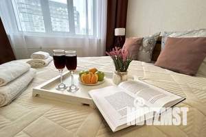 1-к квартира, посуточно, 42м2, 5/25 этаж