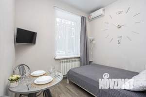 Студия квартира, посуточно, 12м2, 1/6 этаж