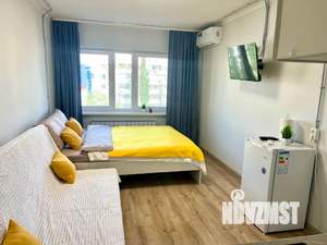 Студия квартира, посуточно, 35м2, 7/11 этаж
