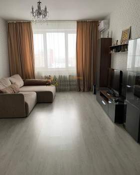 1-к квартира, на длительный срок, 45м2, 4/10 этаж