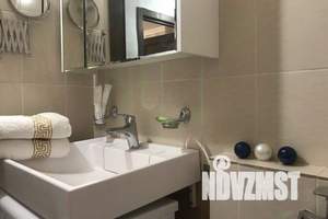 2-к квартира, посуточно, 45м2, 1/5 этаж