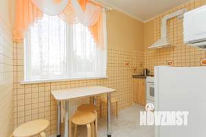 1-к квартира, посуточно, 38м2, 3/14 этаж