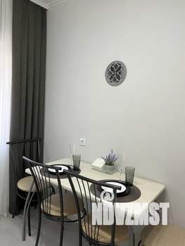 1-к квартира, посуточно, 40м2, 7/25 этаж