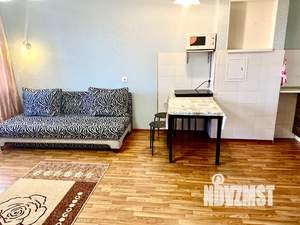 Студия квартира, посуточно, 36м2, 15/25 этаж