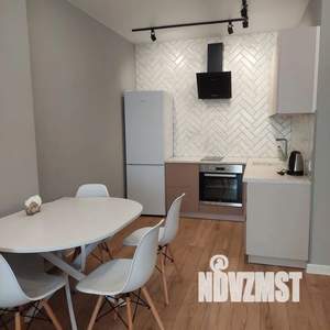 2-к квартира, посуточно, 51м2, 18/25 этаж