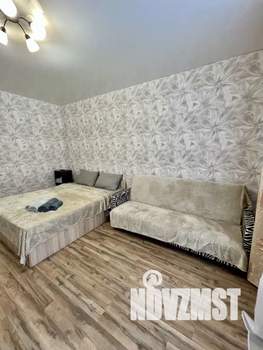 1-к квартира, посуточно, 50м2, 2/10 этаж