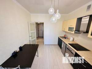 1-к квартира, посуточно, 38м2, 18/18 этаж
