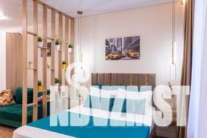 1-к квартира, посуточно, 38м2, 9/33 этаж