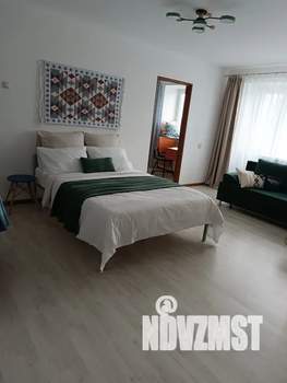 2-к квартира, посуточно, 45м2, 4/5 этаж