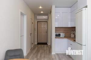 1-к квартира, посуточно, 42м2, 1/1 этаж