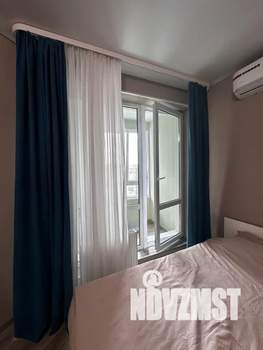 Студия квартира, посуточно, 31м2, 10/22 этаж