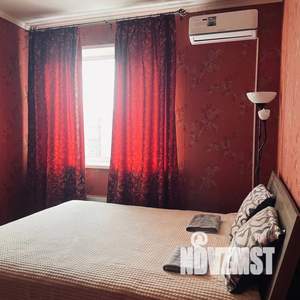 2-к квартира, посуточно, 52м2, 1/1 этаж