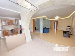 4-к квартира, на длительный срок, 120м2, 4/6 этаж