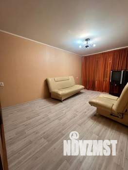 2-к квартира, посуточно, 49м2, 1/9 этаж