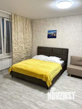 Студия квартира, посуточно, 37м2, 25/25 этаж