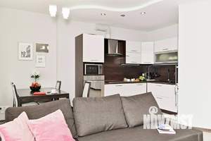 1-к квартира, посуточно, 65м2, 1/1 этаж