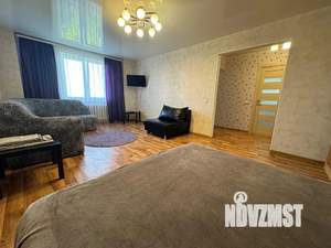 1-к квартира, посуточно, 42м2, 10/16 этаж