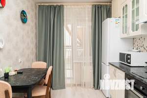 1-к квартира, посуточно, 35м2, 13/16 этаж