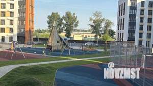 1-к квартира, посуточно, 37м2, 1/1 этаж