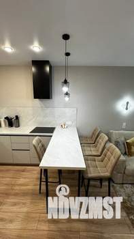 1-к квартира, посуточно, 42м2, 22/25 этаж