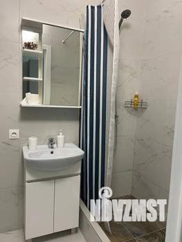 Студия квартира, посуточно, 27м2, 10/11 этаж