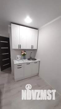 Студия квартира, посуточно, 18м2, 9/9 этаж