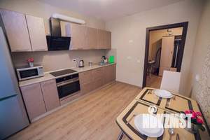 1-к квартира, посуточно, 50м2, 1/1 этаж